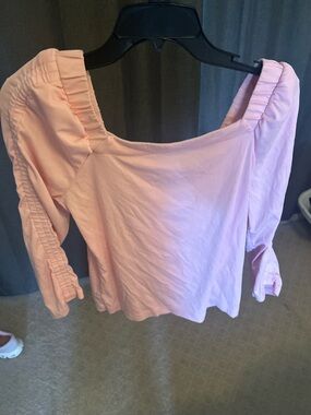 LILLY PULITZER long sleeve top.